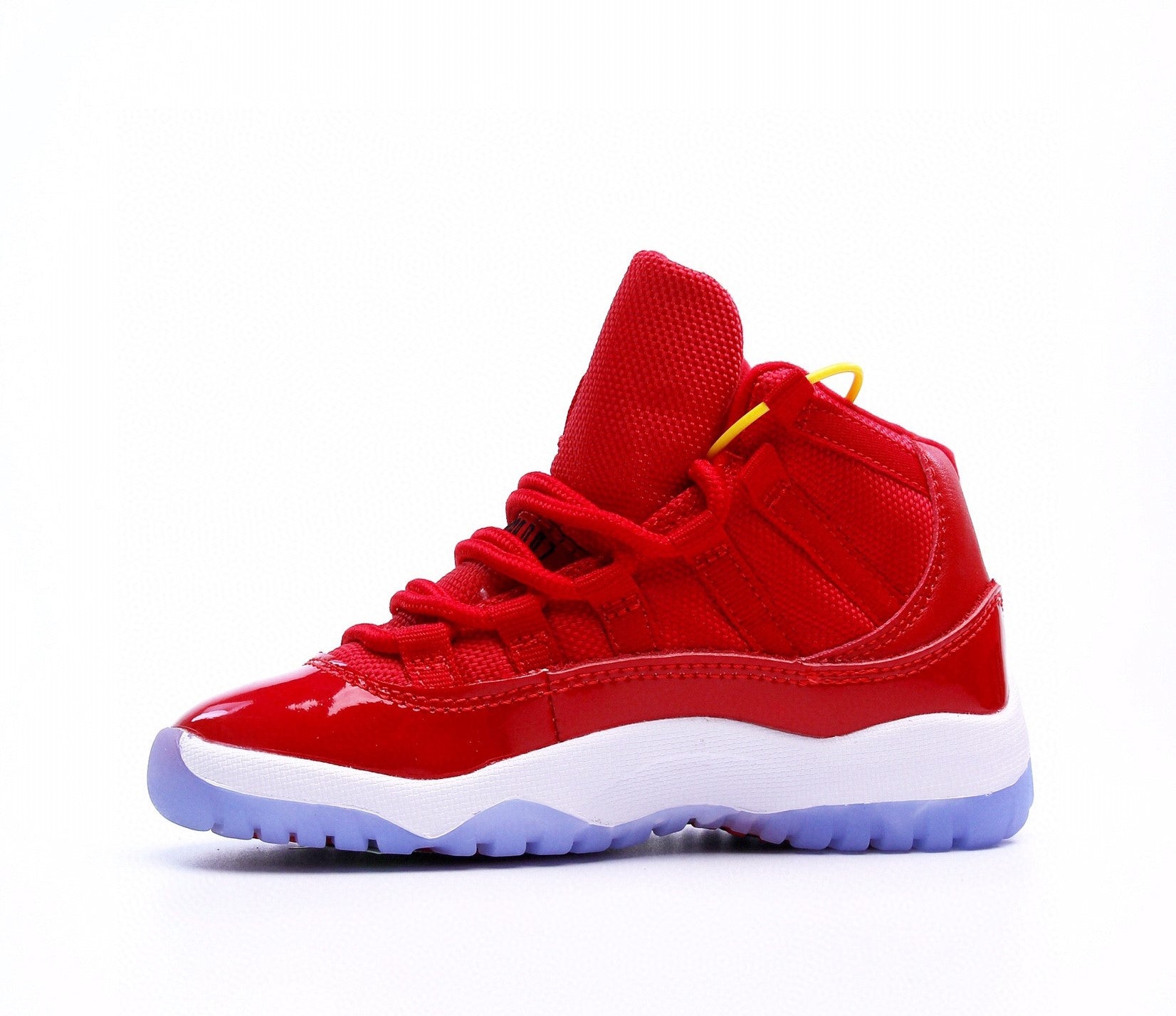 Sneaker in White & Red