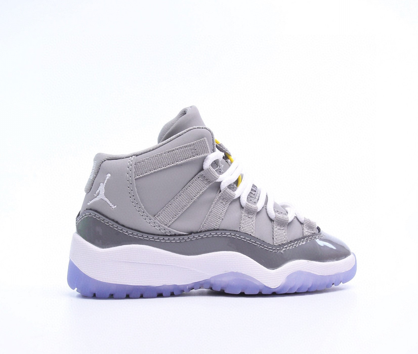 Sneaker in Grey & White