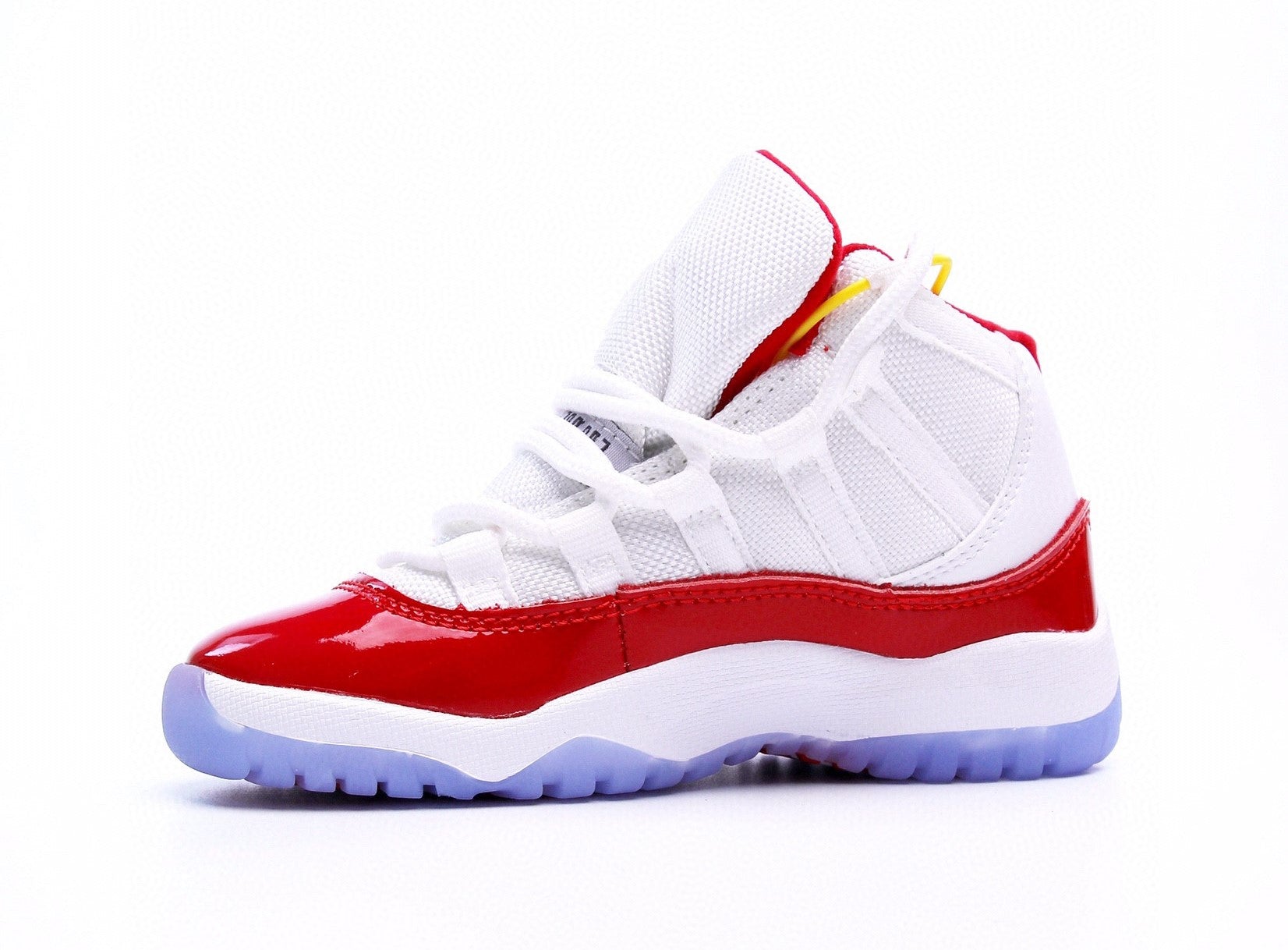 Sneaker in White & Red