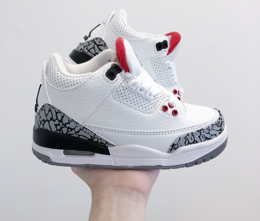 Sneaker in White & Grey