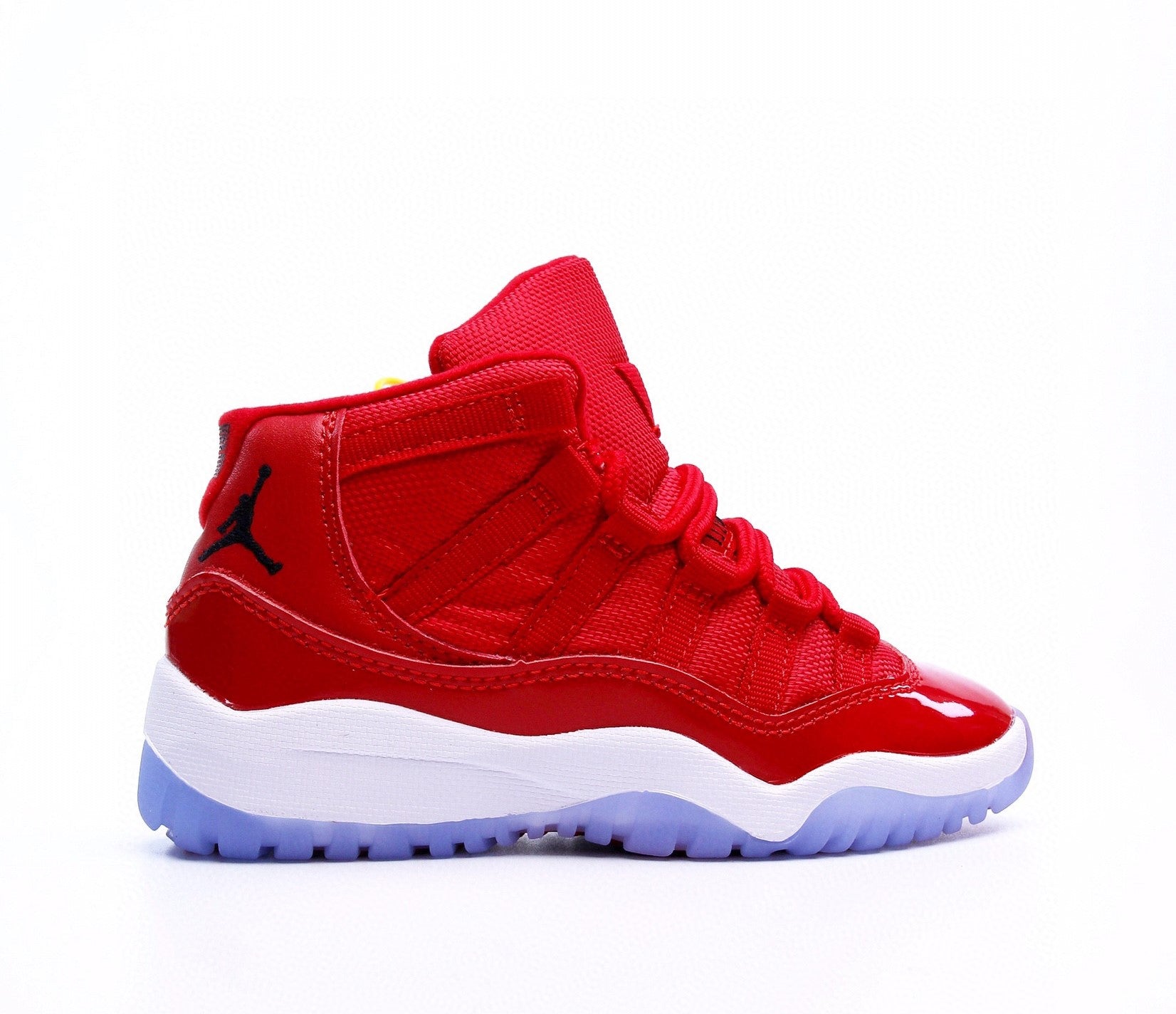 Sneaker in White & Red