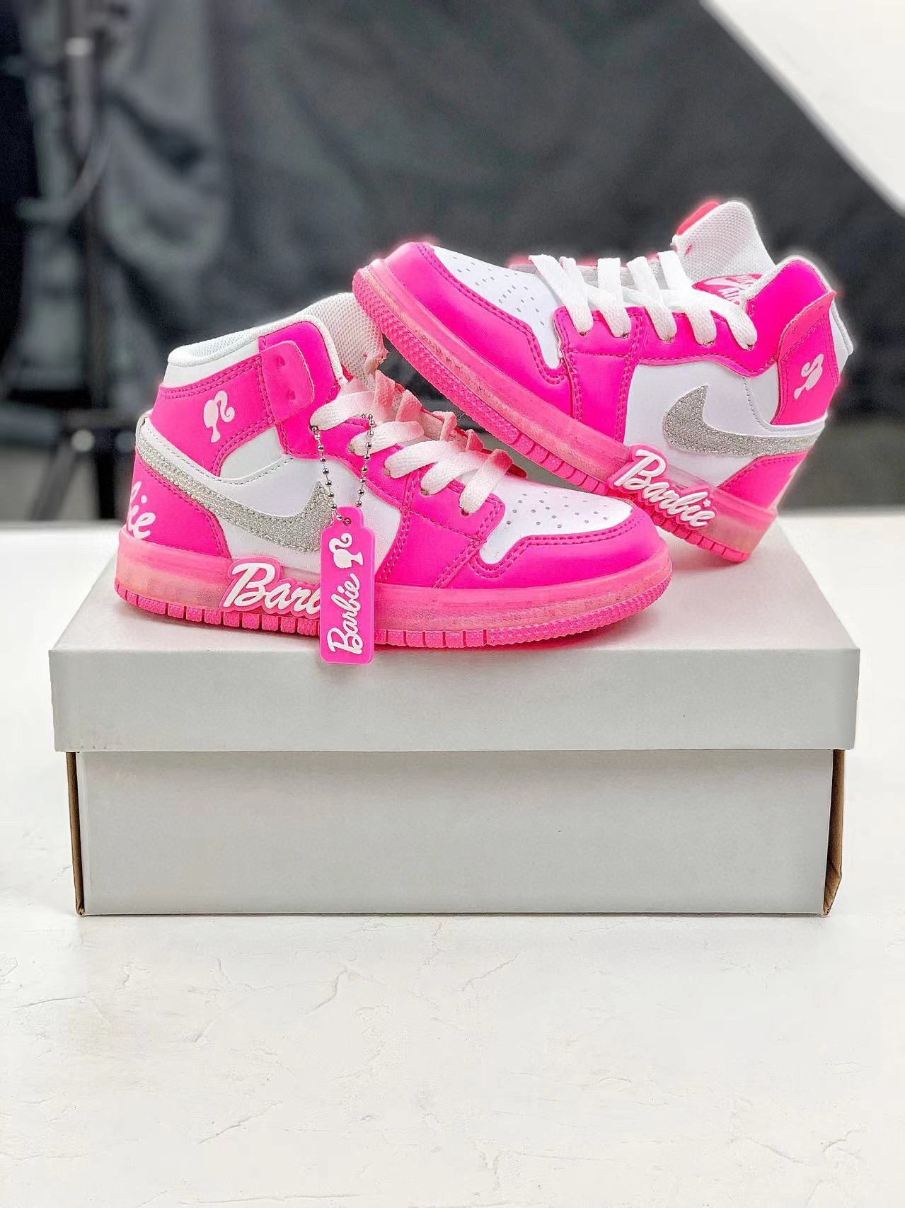 Sneaker